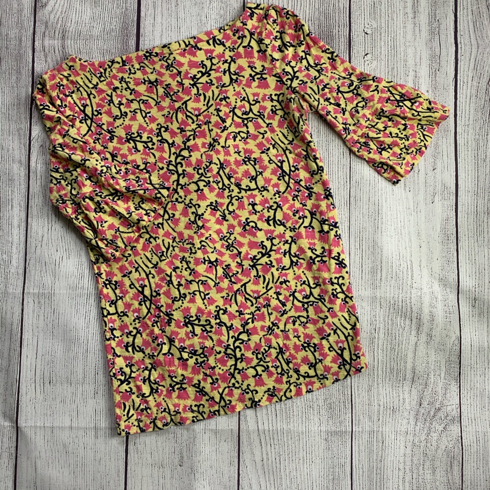 Lilly Pulitzer Size Small Yellow Knit Top